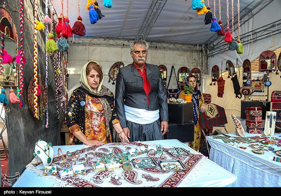 جشنواره و نمایشگاه مد و لباس کُردی در سنندج