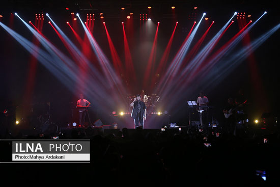 کنسرت محمد علیزاده در سالن «میلاد»