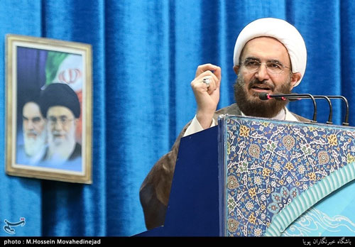 امام جمعه تهران: فساد سیستمی در کشور نداریم