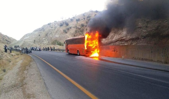 آتش‌سوزی اتوبوس ۹ مصدوم بر جای گذاشت