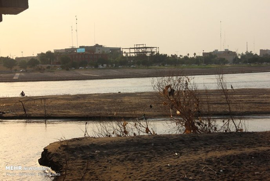 کاهش آب رودخانه کارون در اهواز‎