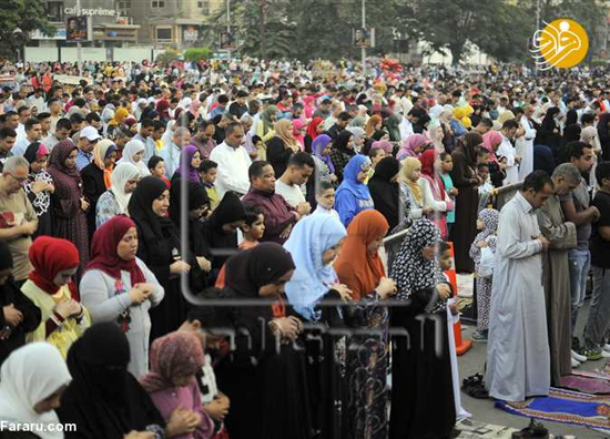نماز مختلط زنان و مردان مصری به مناسبت عید قربان