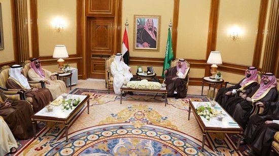 ولیعهد ابوظبی: امارات و عربستان در یک سنگر هستند