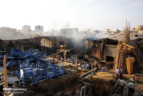 آتش‌سوزی در بازار کهنه‌ی قم‎