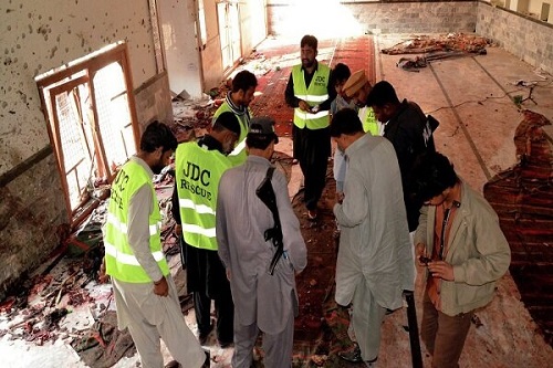 انفجار در مسجدی در پاکستان با ده‌ها کشته و زخمی