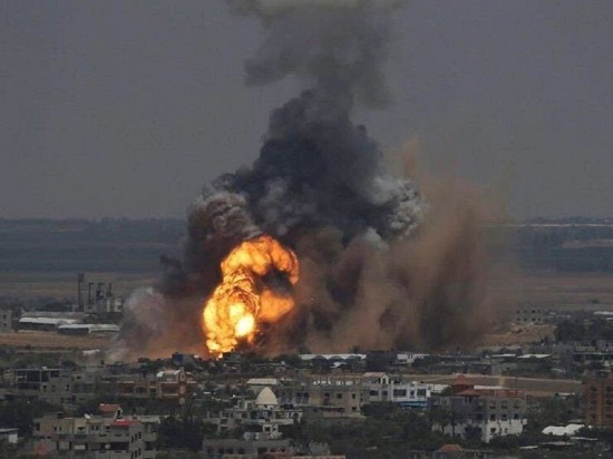 هواپیماهای اسرائیلی، غزه را هدف قرار دادند
