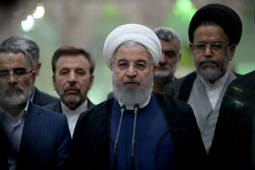 روحانی: انتقاد از دولت هزینه‌ای ندارد