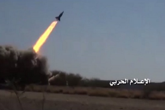 شلیک ۱۰ موشک ارتش یمن به فرودگاه جیزان