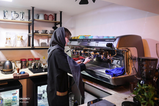 کافه افغانستانی‌ها در تهران