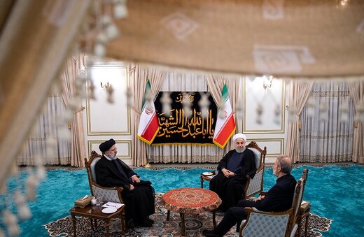 مزاح روحانی و لاریجانی با رئیسی بر سر شام