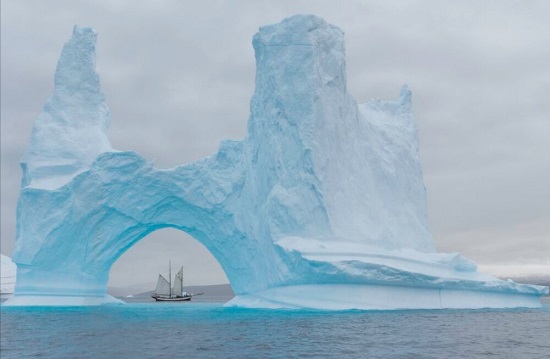 یخچال‌ شناور گرینلند در عکس روز نشنال جئوگرافیک