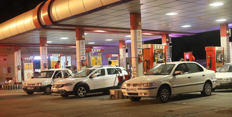 تجمعات بنزینی در برخی شهرهای خوزستان/ اوضاع در اهواز تحت کنترل است