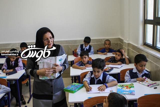 بهره‌برداری از ۱۴۲ پروژه آموزشی در خوزستان به مناسبت دهه فجر