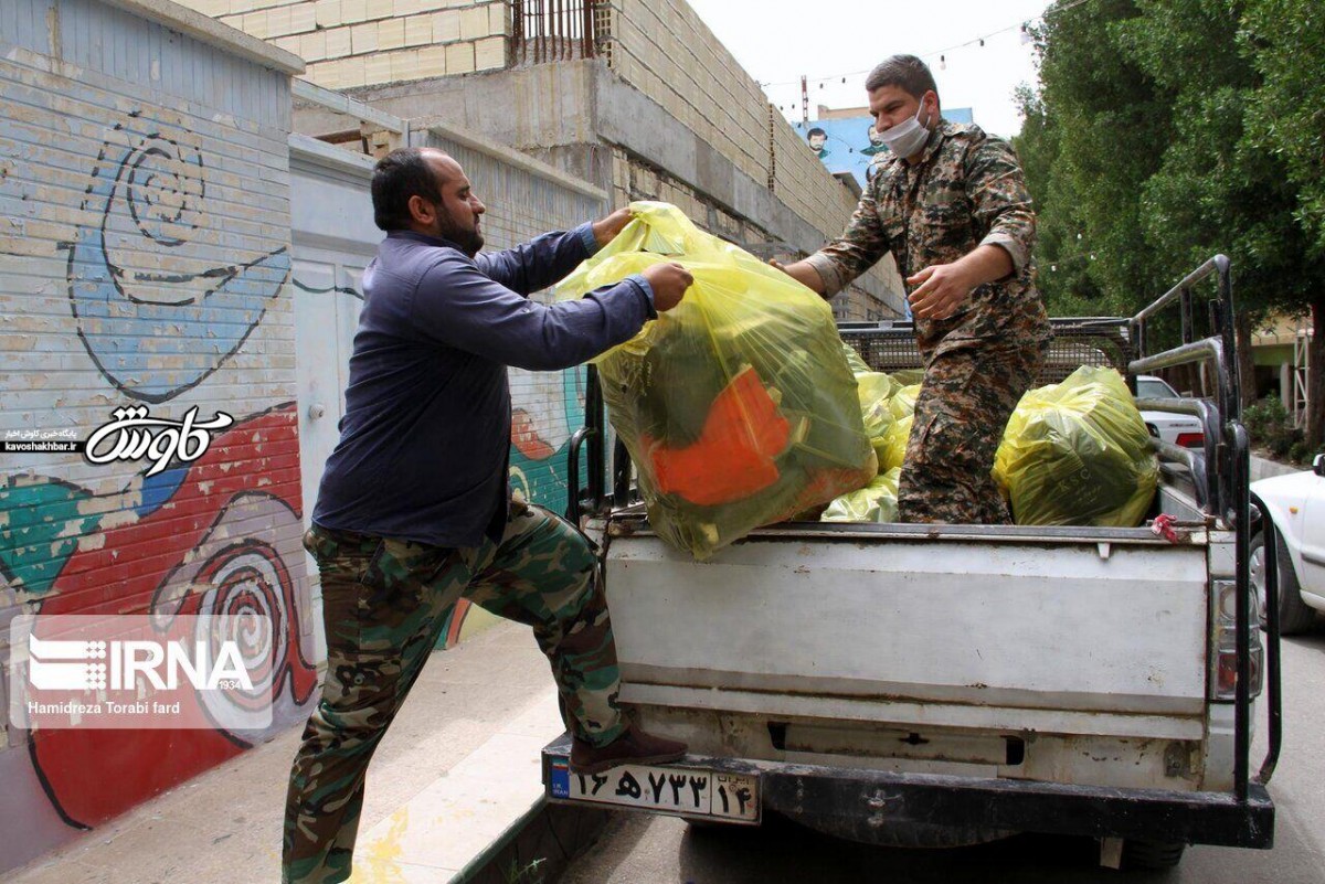 توزیع ۲۰ هزار بسته معیشتی بین آسیب‌دیدگان از ویروس کرونا در خوزستان