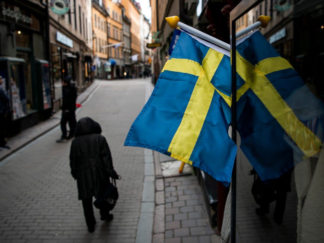 مغز متفکر مهار کرونا در سوئد: با ممانعت از قرنطینه مردم زیادی را به کُشتن دادم