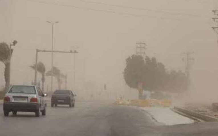 هشدار مدیریت بحران خوزستان نسبت به وقوع تندباد لحظه‌ای و طوفان تندری