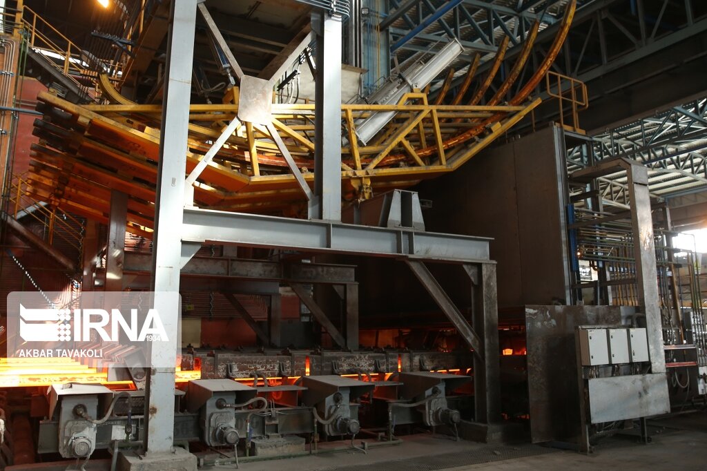 ۴۱۸هزار تن انواع ورق فولادی در شرکت فولاد اکسین خوزستان تولید شد