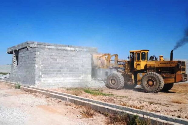 ۸۸ سازه غیرمجاز در اراضی کشاورزی دزفول تخریب شدند