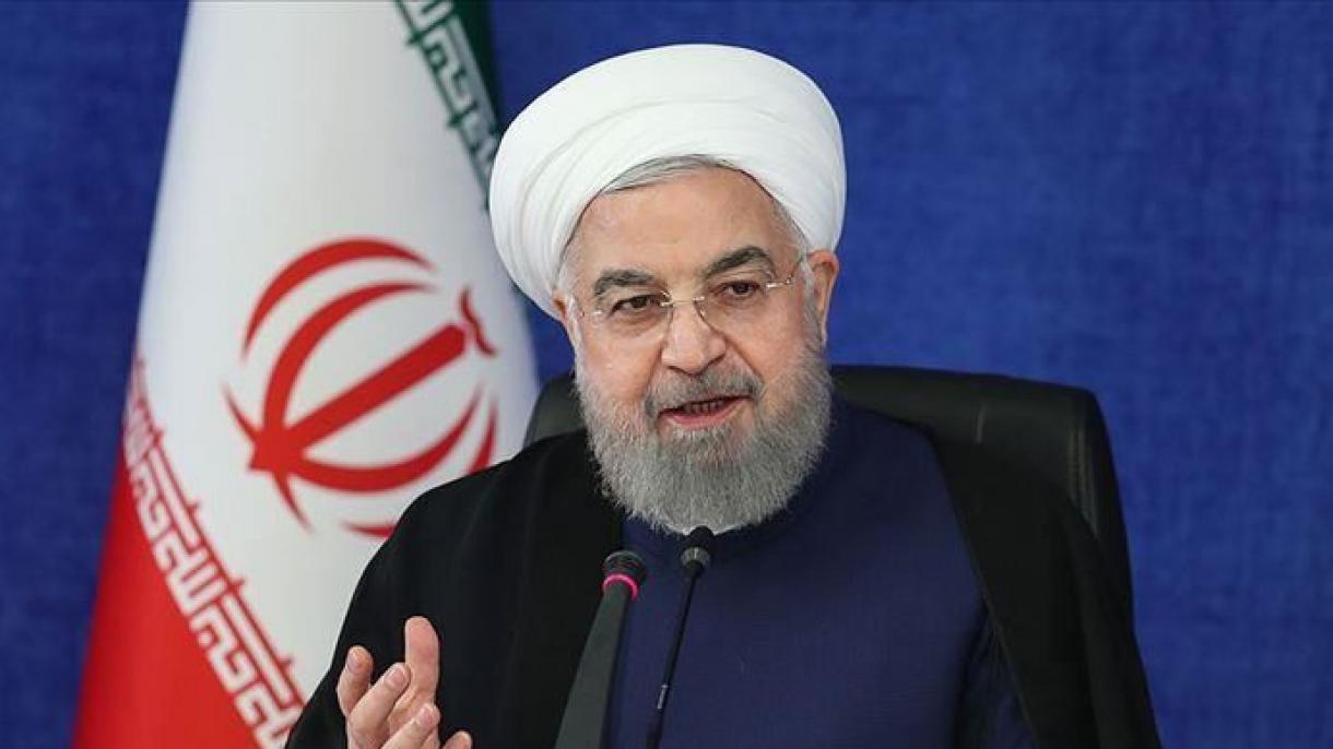 روحانی: درآمد‌های کشور در سال ۹۹، قابل قیاس با اوایل دهه ۹۰ نیست، اما دولت مانع از فروپاشی کشور شده