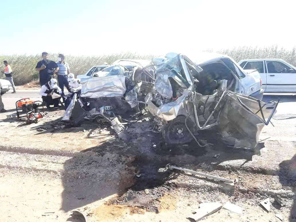 ۳ نفر بر اثر آتش سوزی ناشی از تصادف در جاده دزفول- اندیمشک جان باختند