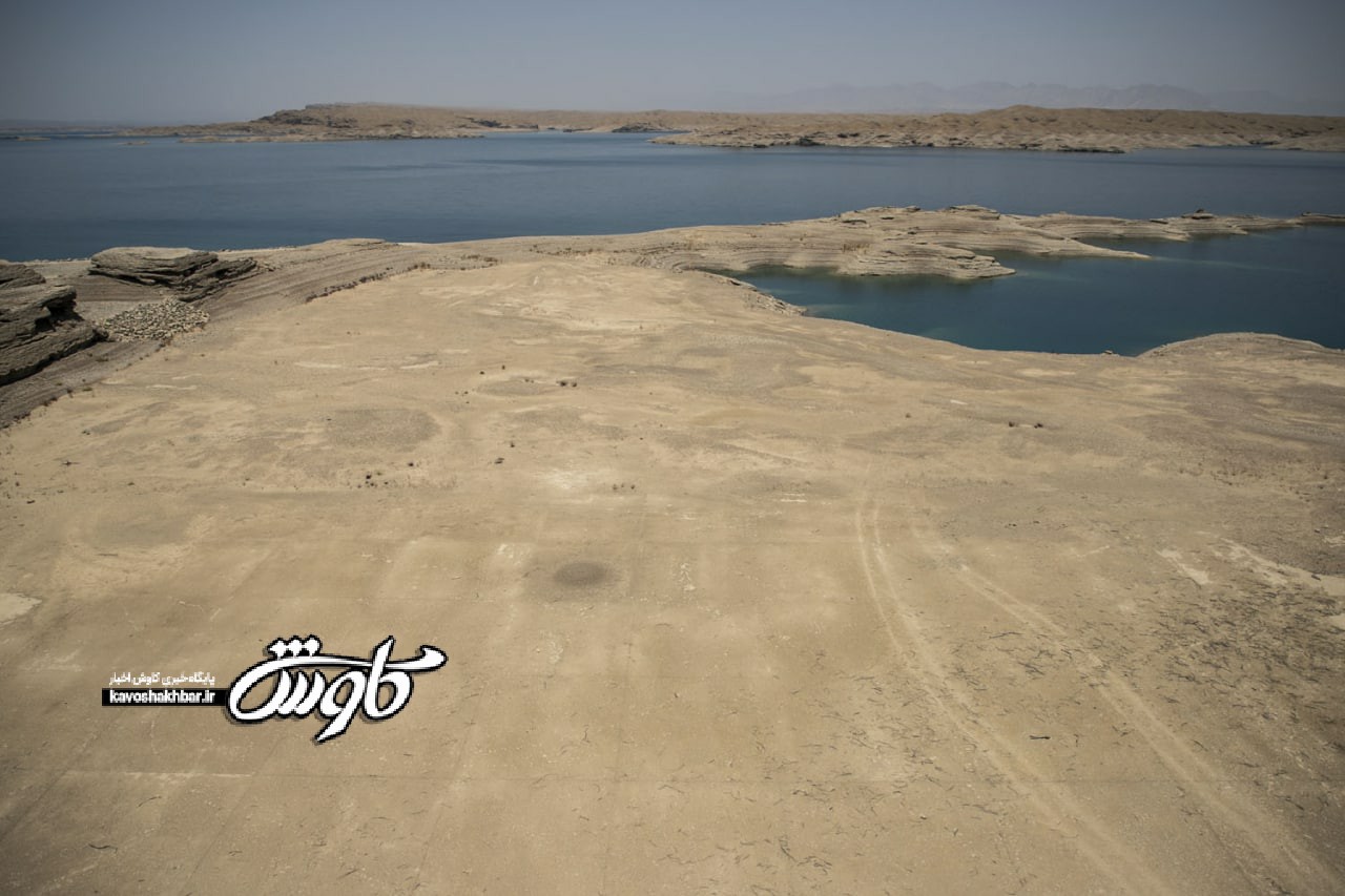 حدود ۷ درصد مخازن سدهای خوزستان آب دارند/ در سد دز حدود ۵ درصد آب داریم که بدترین وضعیت را در میان سدها دارد/ با کمبود حدود ۲ میلیارد و ۶۰۰ میلیون متر مکعبی آب مواجه هستیم
