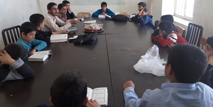 موردی از ابتلا به کرونا بین دانش‌آموزان حضوری خوزستان گزارش نشده است/تمام مدارس خوزستان باز هستند   