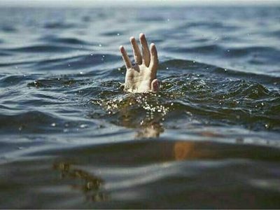 واژگونی قایق گردشگری در خرمشهر با ۱۲ سرنشین/سه جسد از آب گرفته شد