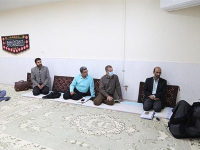 تشریح برنامه‌های شرکت ملی مناطق نفتخیز جنوب در نشست مدیرعامل با نماینده ولی فقیه در خوزستان