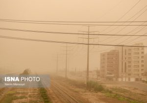 خوزستان، خاکی و سردرگم / شهرها درگیر گرد و غبار شدید