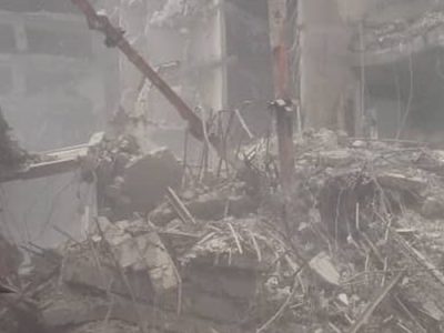 برج متروپل در آبادان فروریخت/ ۳ تن کشته و ۲۱‌ نفر مجروح شدند/ حبس چند کارگر در زیر آوار