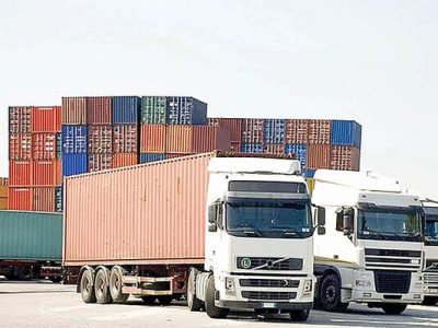 ناظر گمرکات خوزستان: توسعه صادرات از مرز شلمچه در دستور کار قرار گیرد