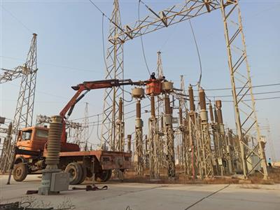 افزایش ظرفیت و توسعه ۲ پست برق فوق‌توزیع در خوزستان
