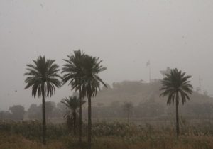 آسمان ۱۷ شهرستان در خوزستان غبارآلود شد