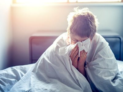 همزمانی کرونا و آنفلوآنزا می‌تواند وضعیت خطرناکی ایجاد کند