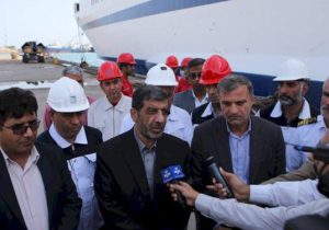 ضرغامی: امکان پهلوگیری شناورهای مسافربری ایرانی در بنادر قطر منتفی شد