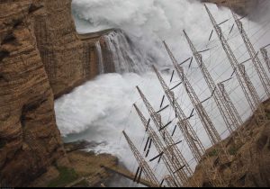خوزستان در مرحله ایمن از شرایط سیلابی/ تداوم رهاسازی تدریجی از سدها