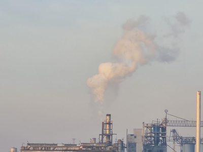 محیط زیست خوزستان: شرکت کربن ایران تا پایان شهریورماه برای اعلام برنامه زمانبندی جابجایی فرصت دارد