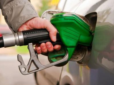 وزارت نفت خبر تغییر شیوه اختصاص بنزین را تکذیب کرد