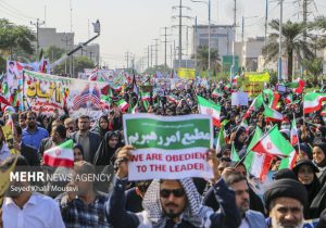 راهپیمایی بزرگ مردم خوزستان به مناسبت ۱۳ آبان برگزار شد