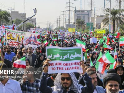 راهپیمایی بزرگ مردم خوزستان به مناسبت ۱۳ آبان برگزار شد