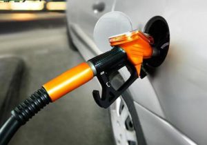 میزان مصرف بنزین خودروهای داخلی چقدر است؟